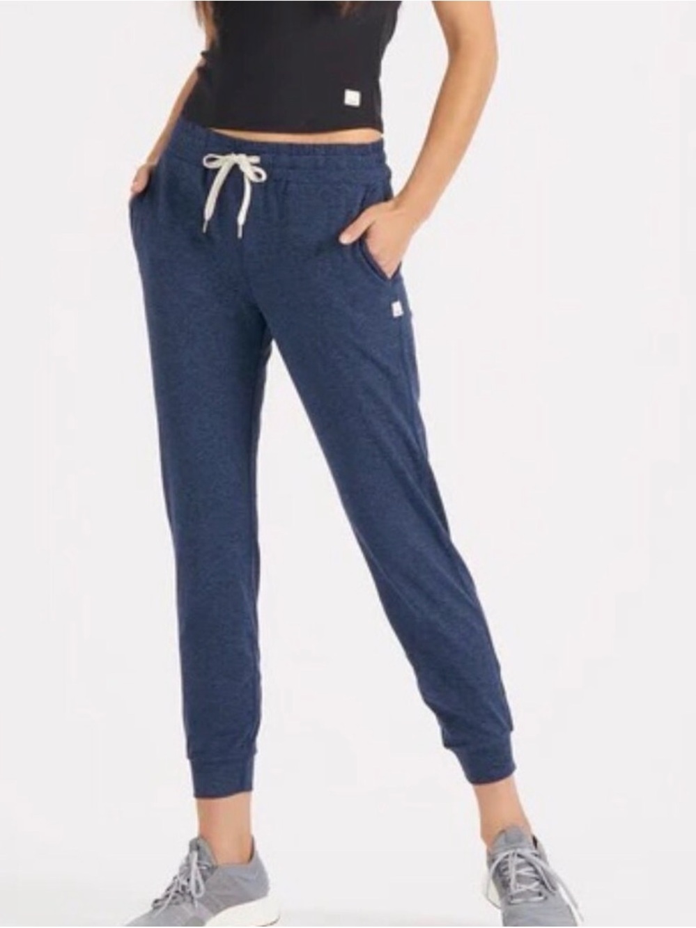 Vuori DreamKnit Performance Jogger, Navy Heather, Small